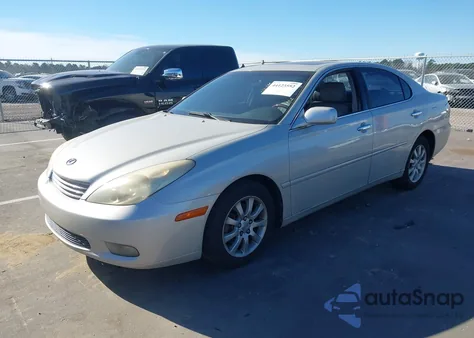 2003 Lexus Es 300 z USA, uszkodzony, nr VIN JTHBF30G036013028